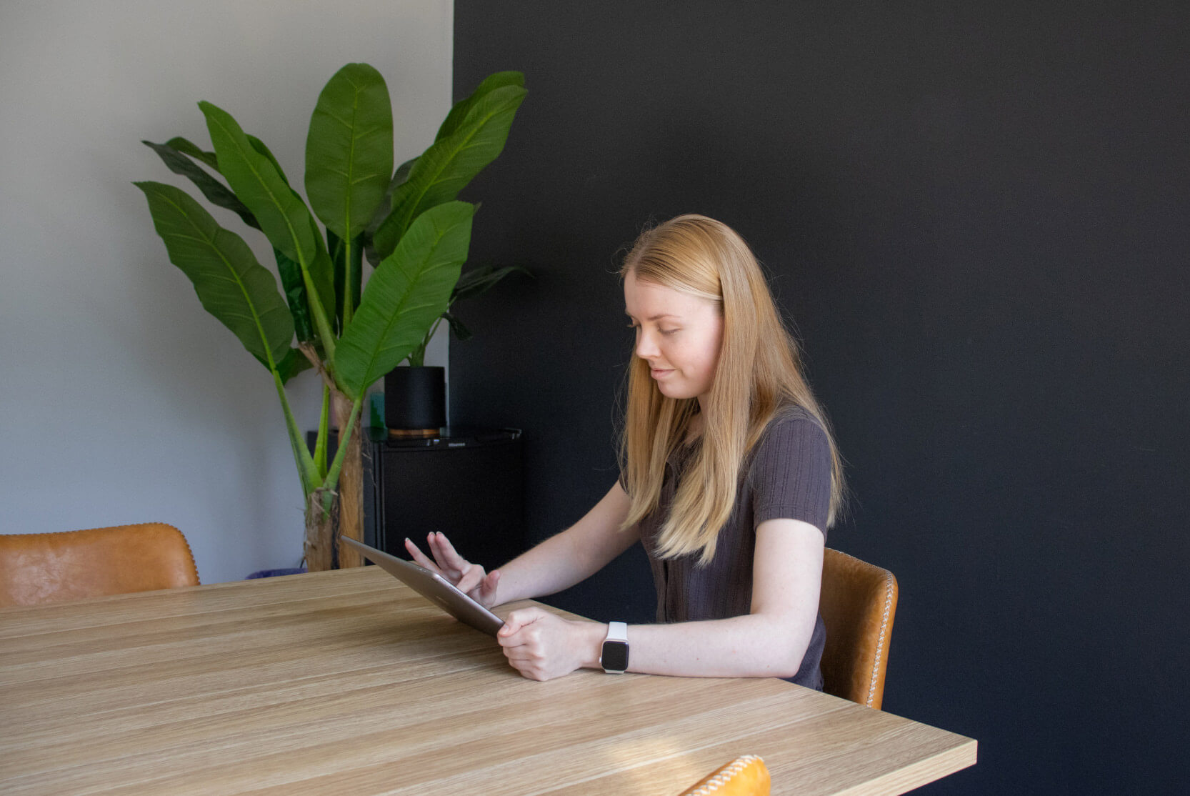 elearning-online-training-ipad-worker
